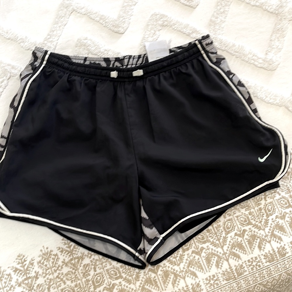Nike Girls size XL running shorts